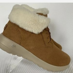 Sketchers women's midcut boots